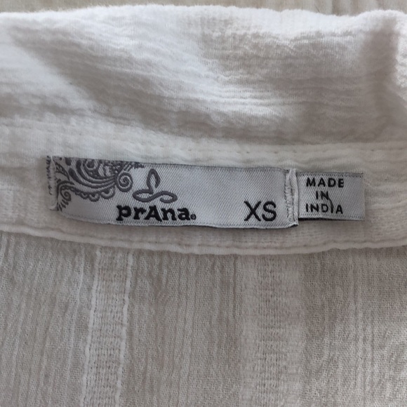 Prana Button-Up Top - Picture 3 of 4